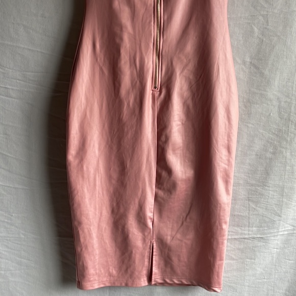 COPY - Fashion Nova Dress - Picture 5 of 6